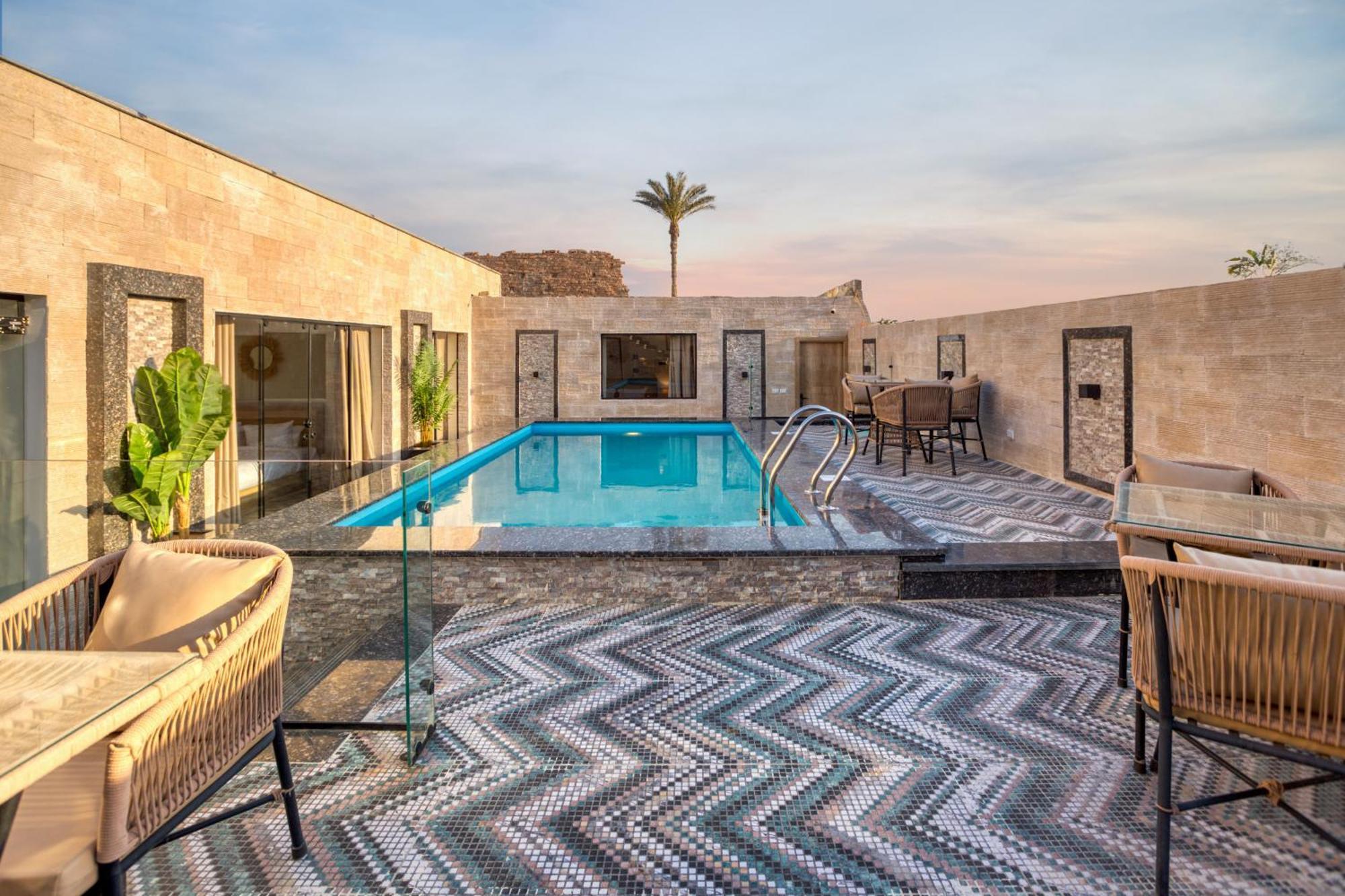 Beyond Pyramids View Hotel 3*