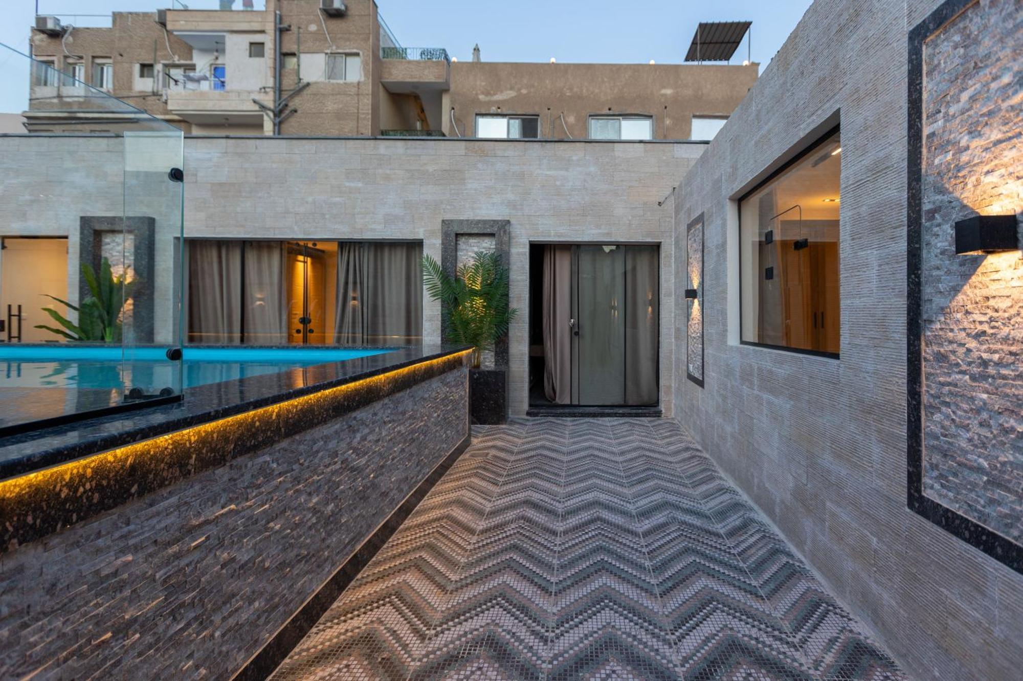 Beyond Pyramids View Hotel 3*