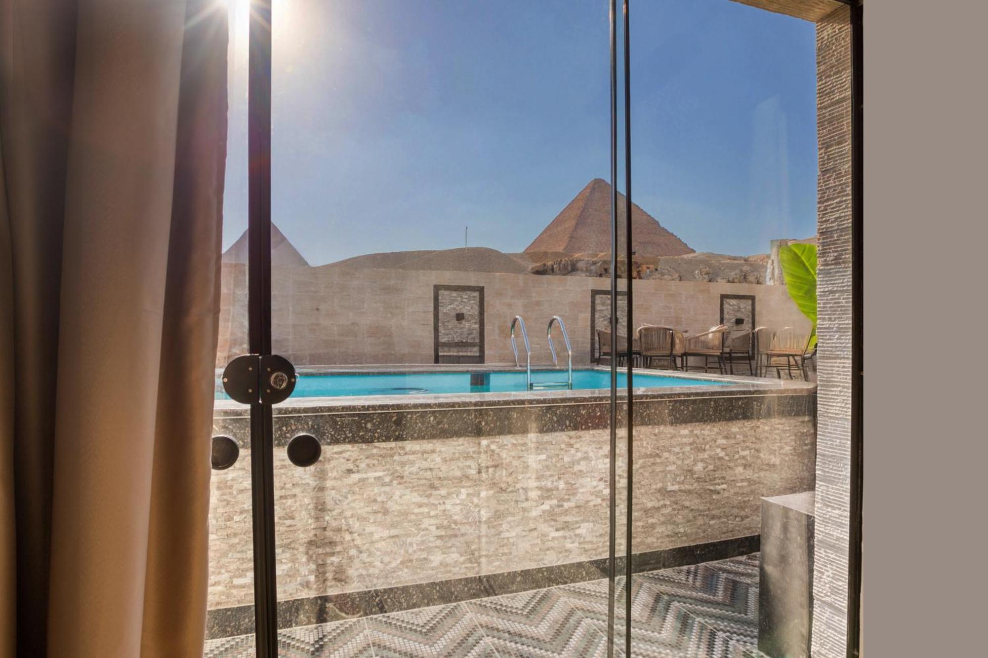 Hotel Beyond Pyramids View 3*